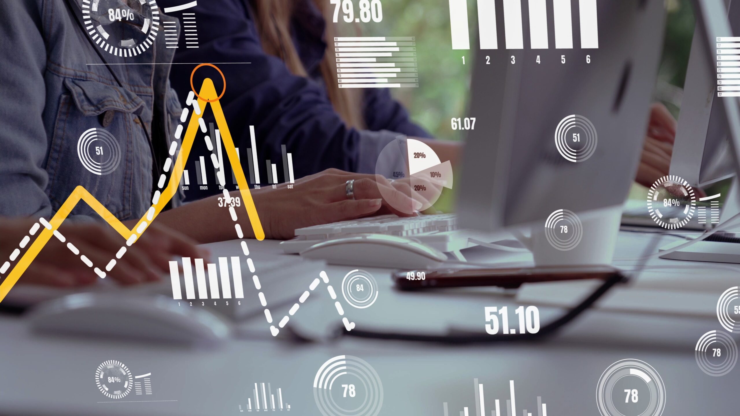 Datos sobre un equipo de personas trabajando