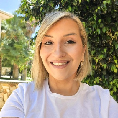 Maria Garcia Maria Garcia, SAFe Sales Specialist en TecnoFor